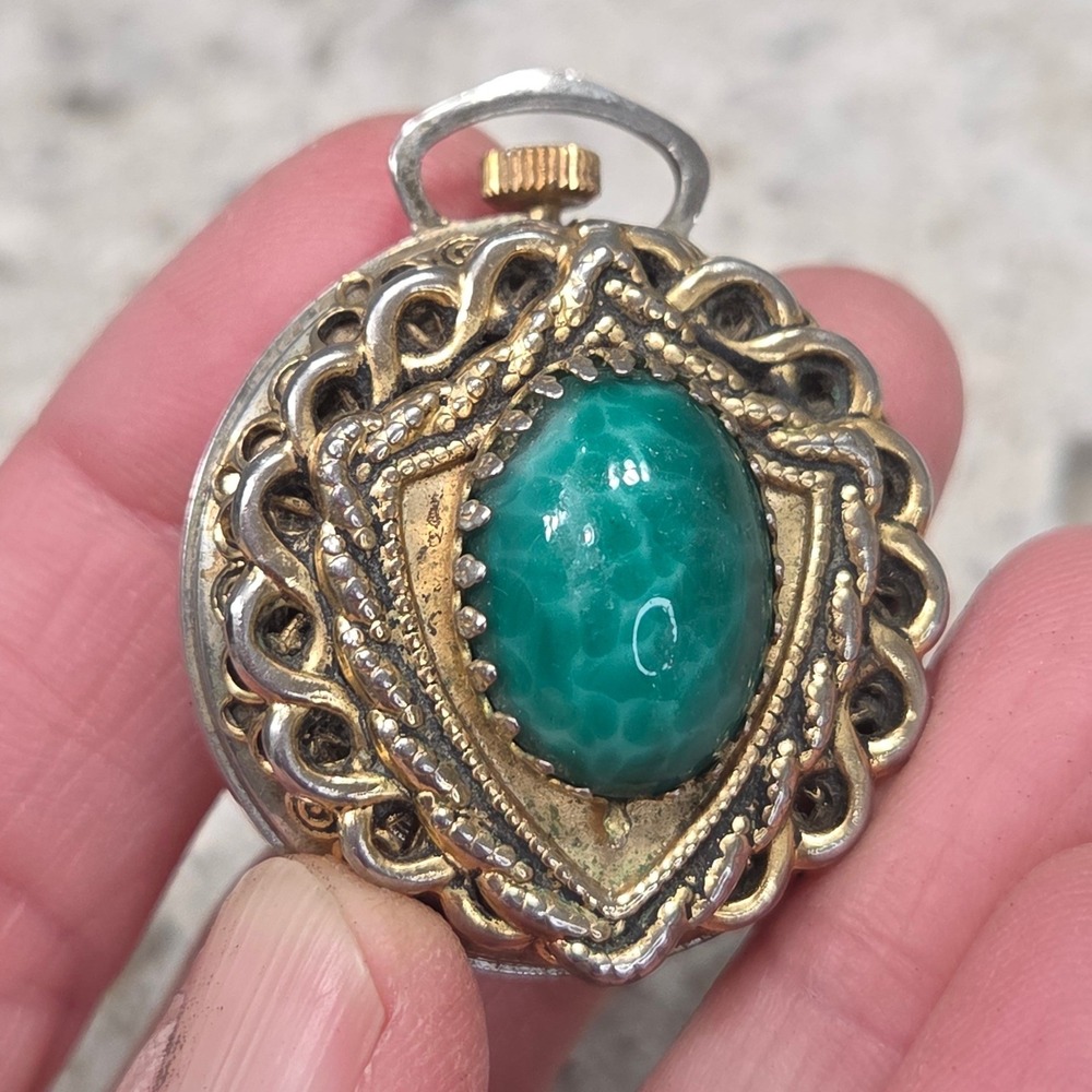 Dorset Vintage Ladies 2 sided Pendant Watch Green Stone Accent Gold Silver‎ Tone